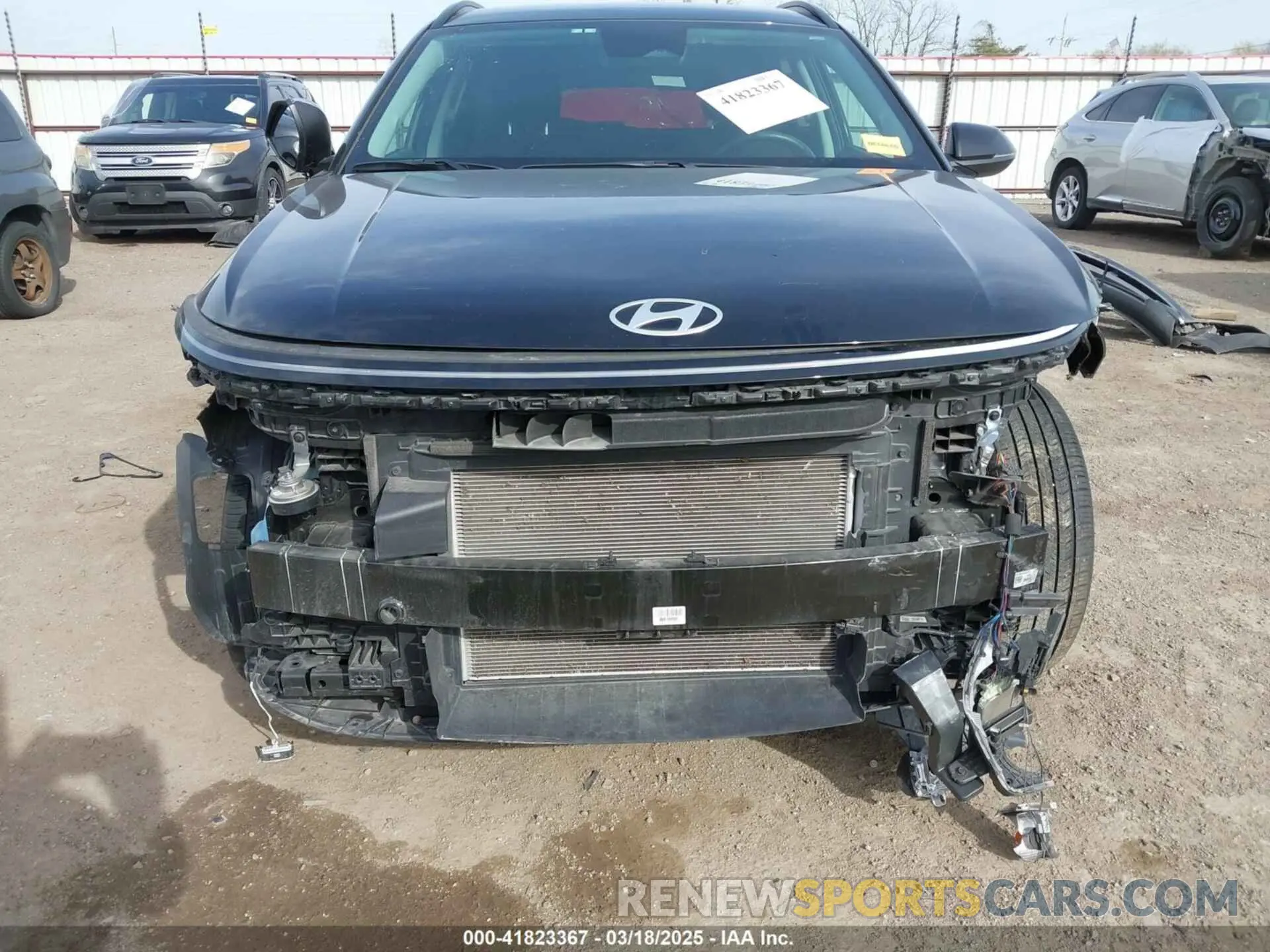 13 fotografías del automóvil dañado KM8HBCAB0RU075619 HYUNDAI KONA 2024