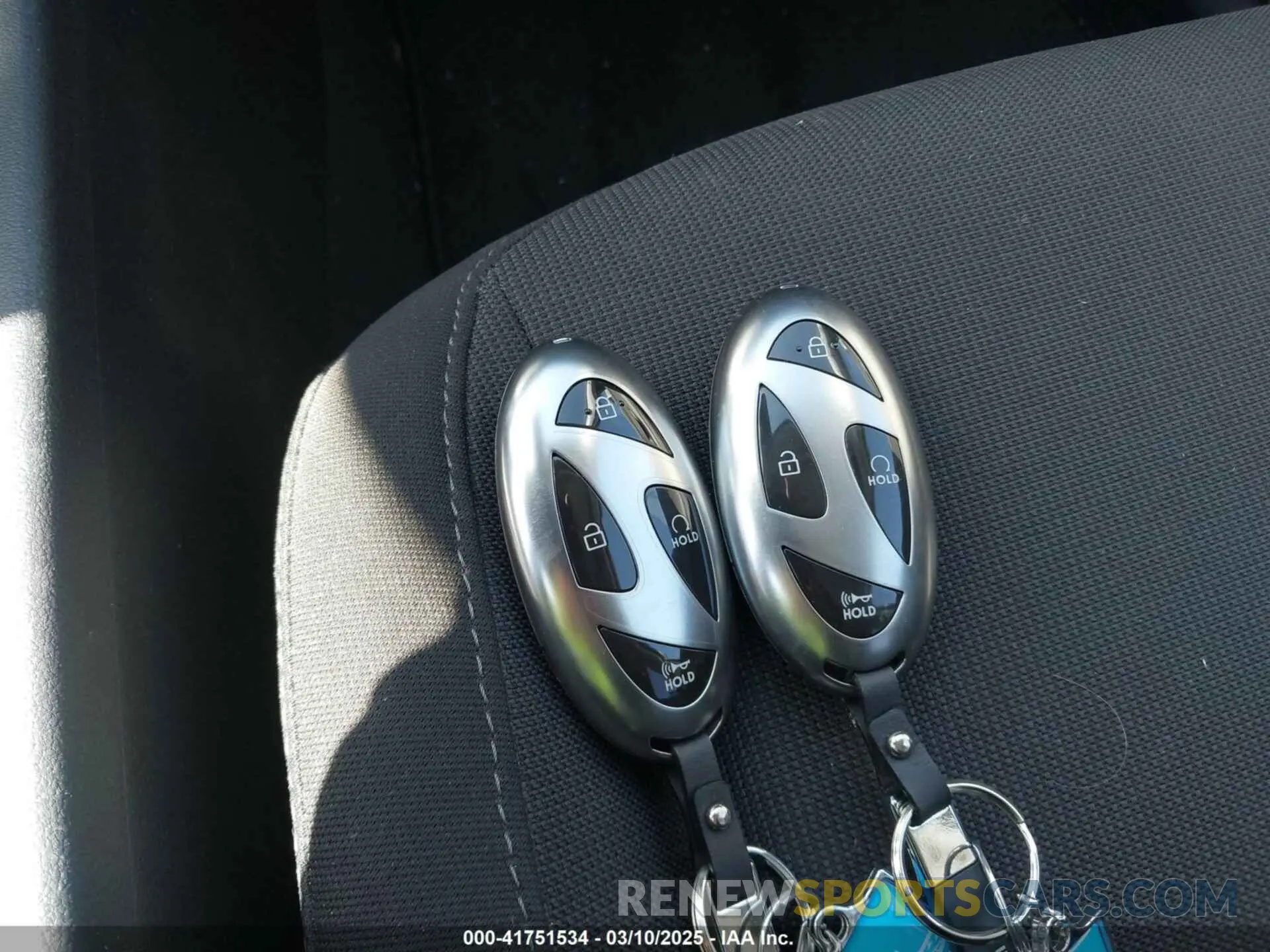 11 fotografías del automóvil dañado KM8HBCAB2RU118129 HYUNDAI KONA 2024