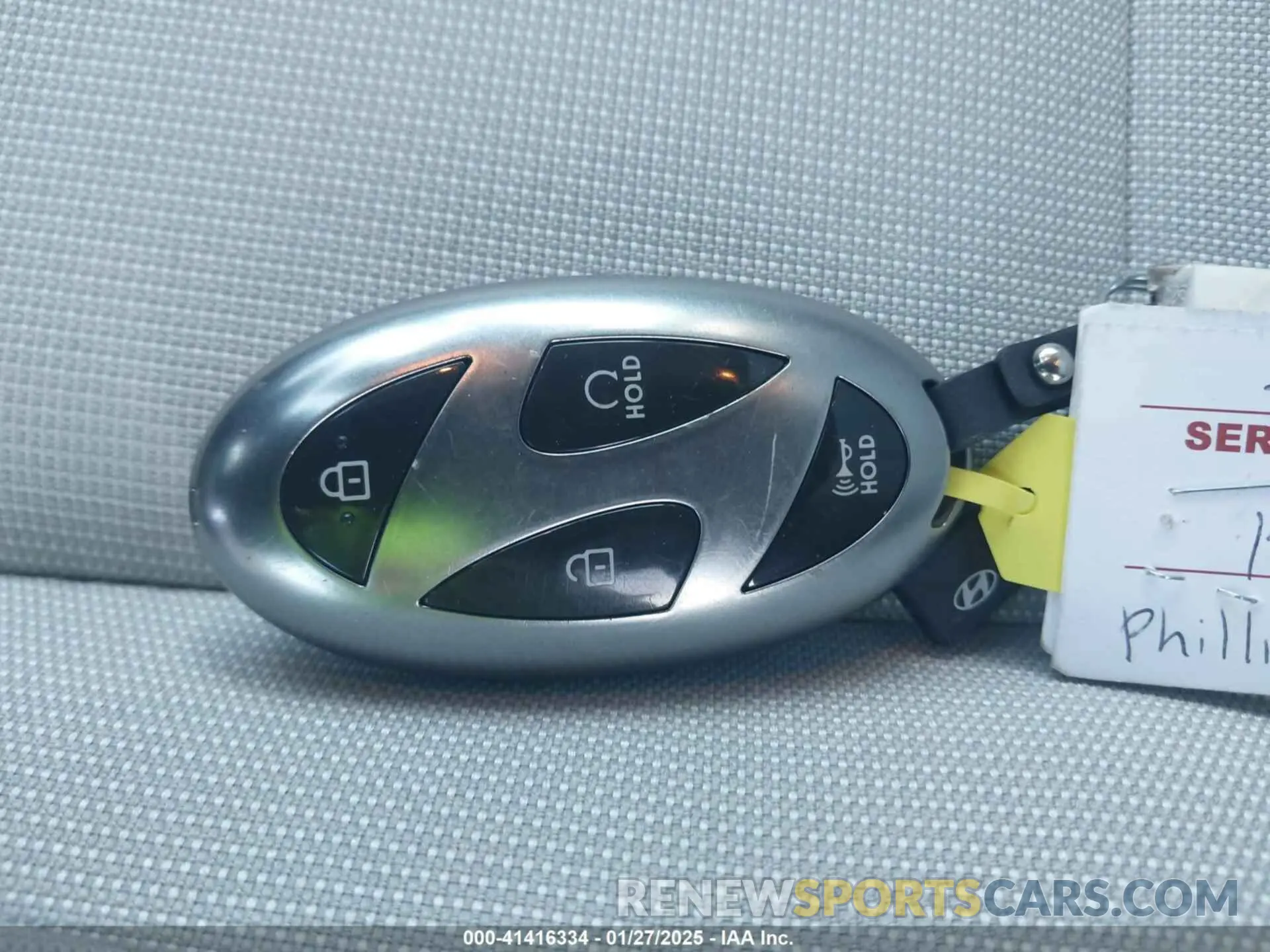 11 fotografías del automóvil dañado KM8HBCAB4RU077633 HYUNDAI KONA 2024