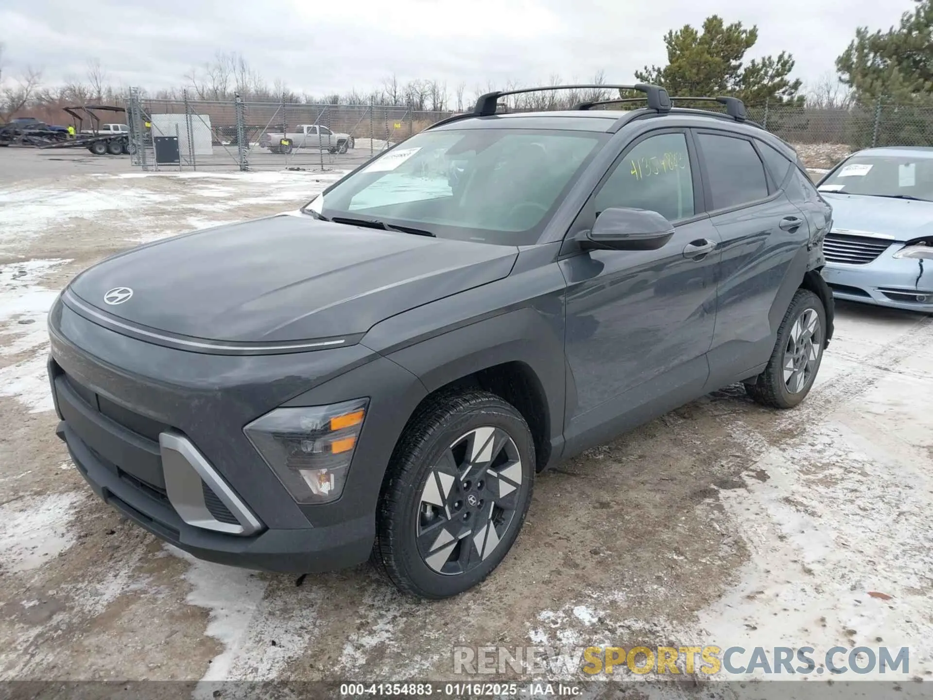 2 fotografías del automóvil dañado KM8HBCAB4RU104684 HYUNDAI KONA 2024