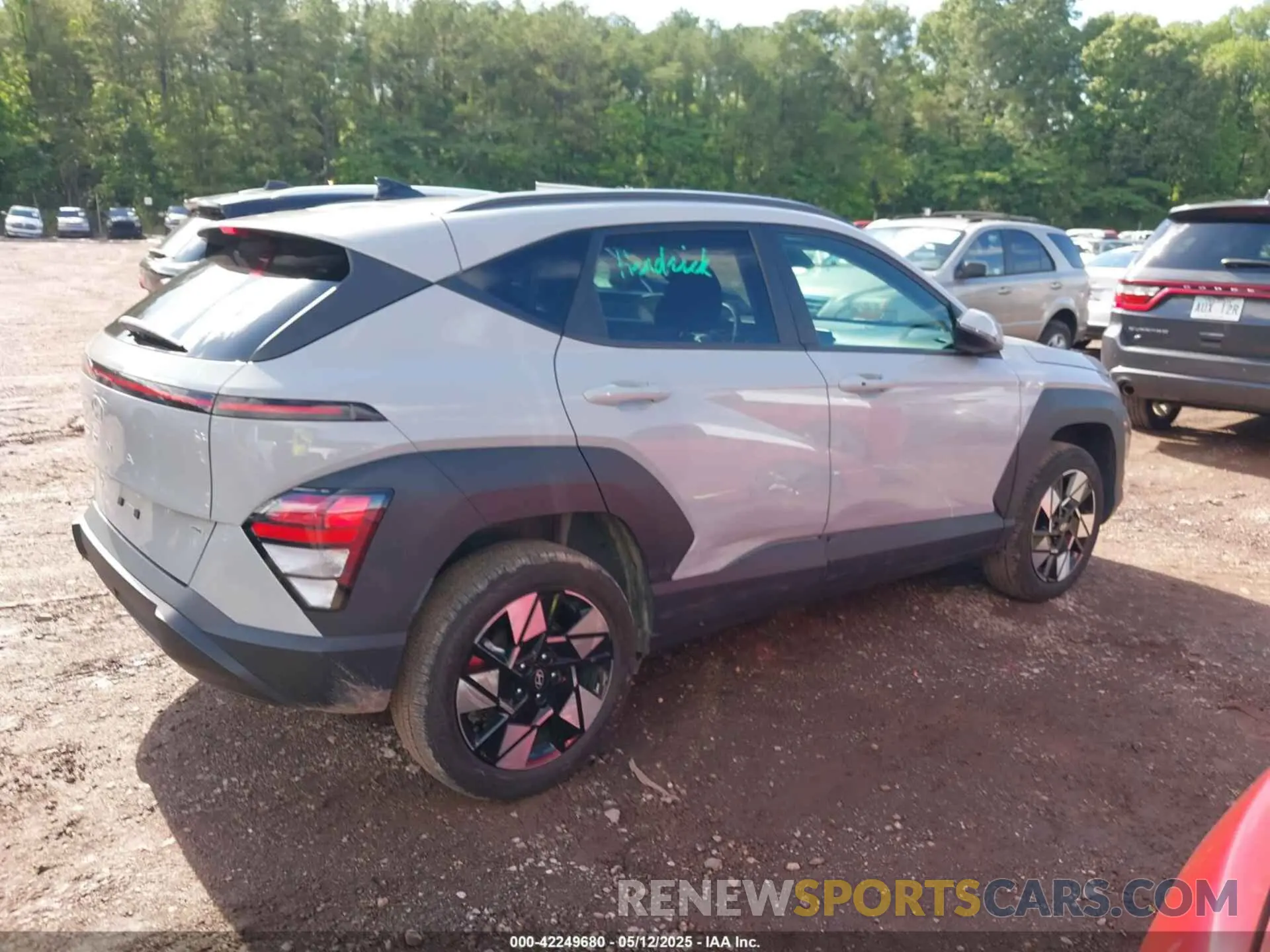 6 fotografías del automóvil dañado KM8HBCAB6RU105349 HYUNDAI KONA 2024