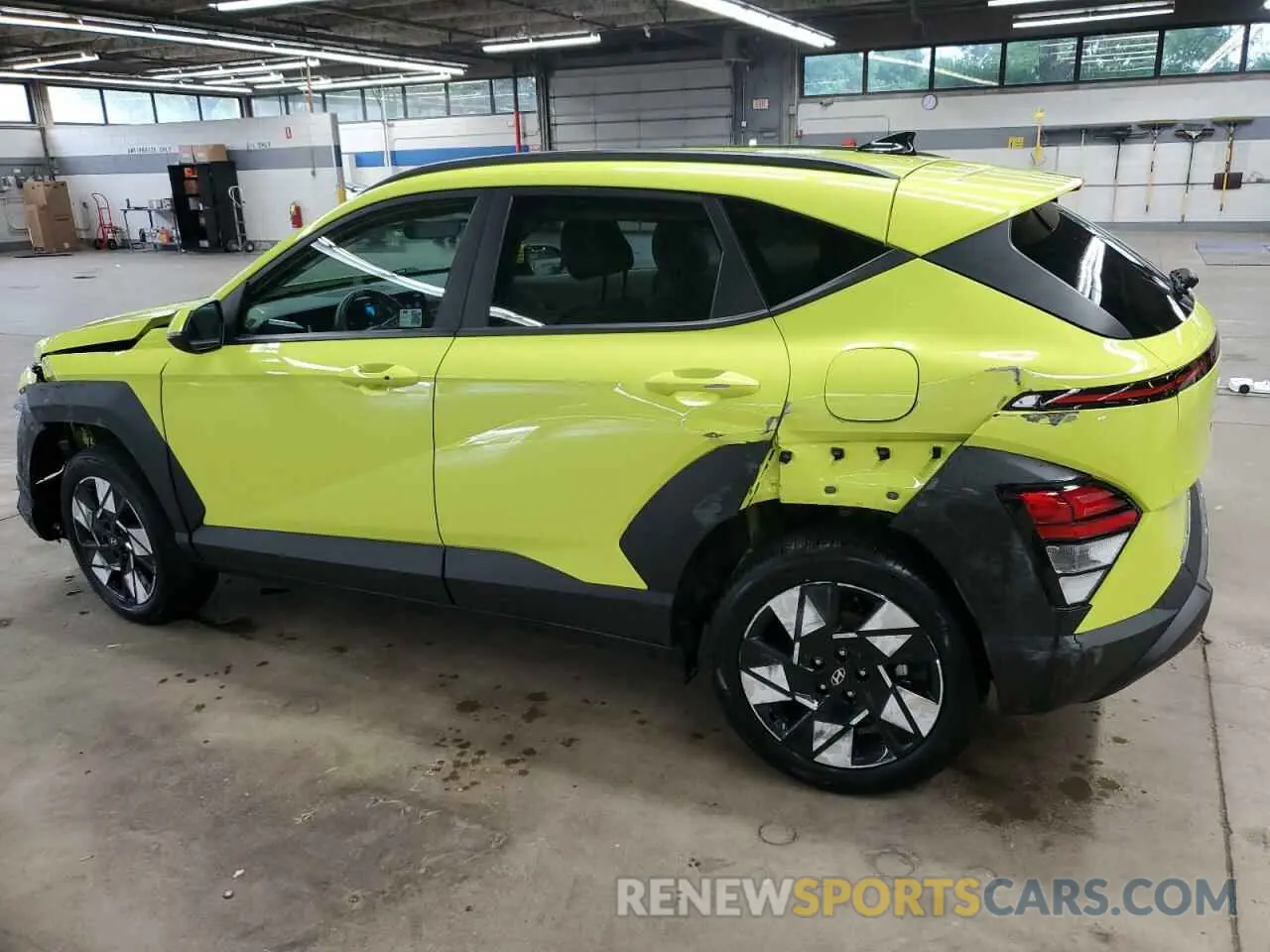 2 fotografías del automóvil dañado KM8HBCAB8RU127305 HYUNDAI KONA 2024