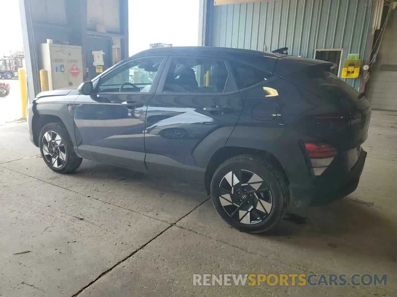 2 fotografías del automóvil dañado KM8HBCAB9RU147868 HYUNDAI KONA 2024