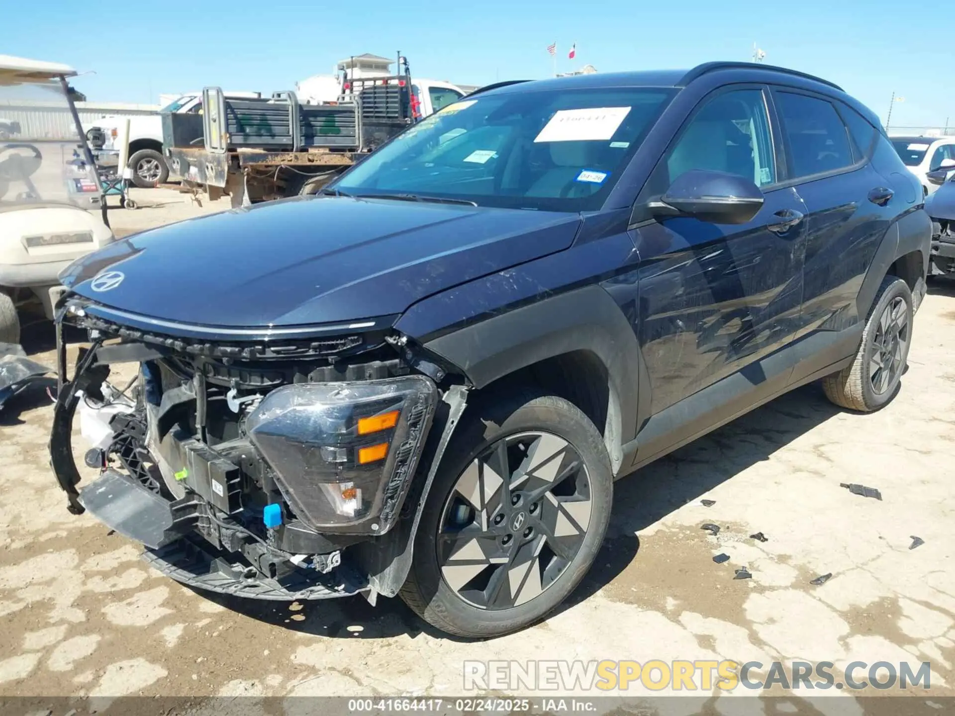 2 fotografías del automóvil dañado KM8HBCAB9RU149085 HYUNDAI KONA 2024