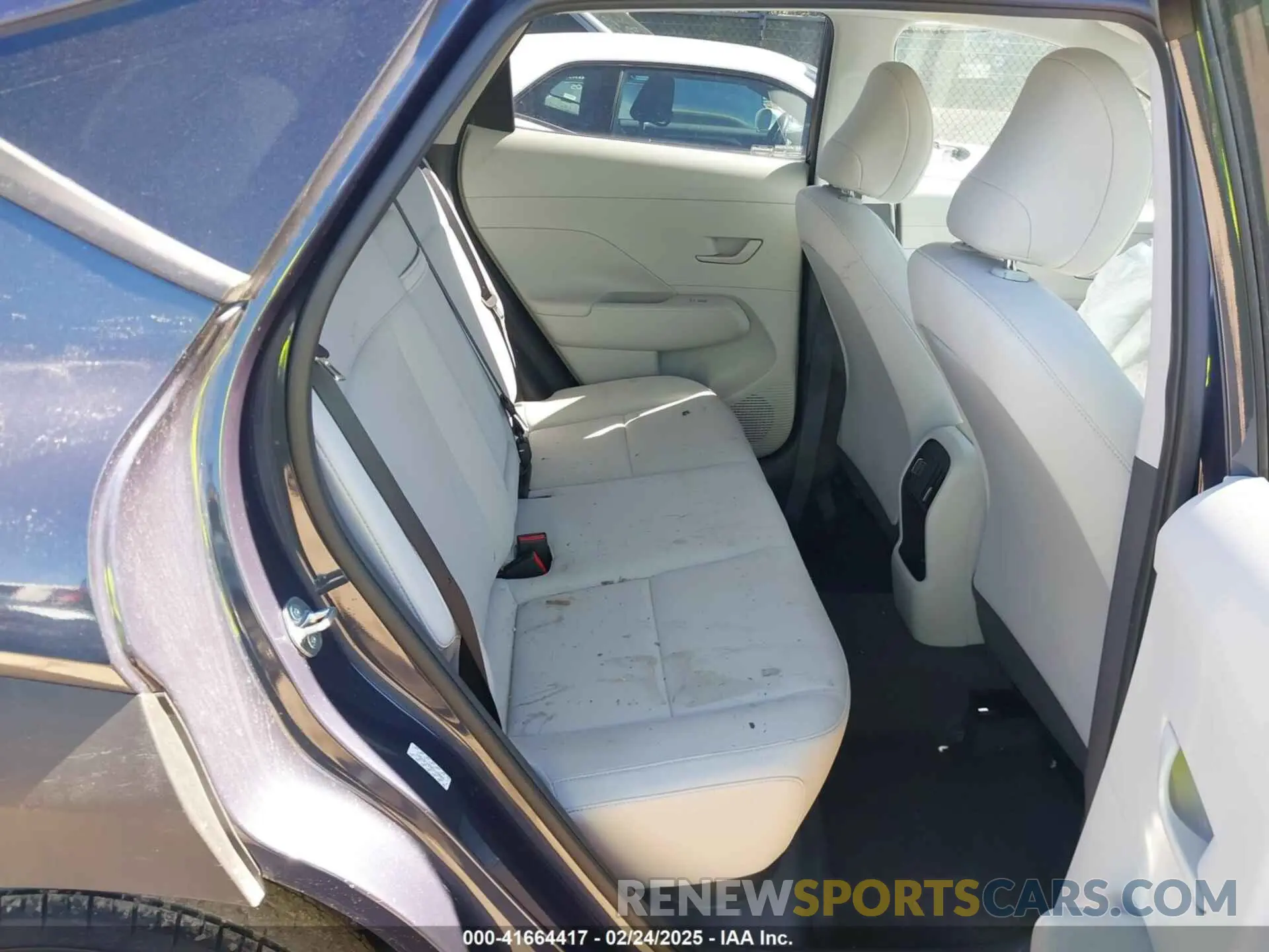 8 fotografías del automóvil dañado KM8HBCAB9RU149085 HYUNDAI KONA 2024