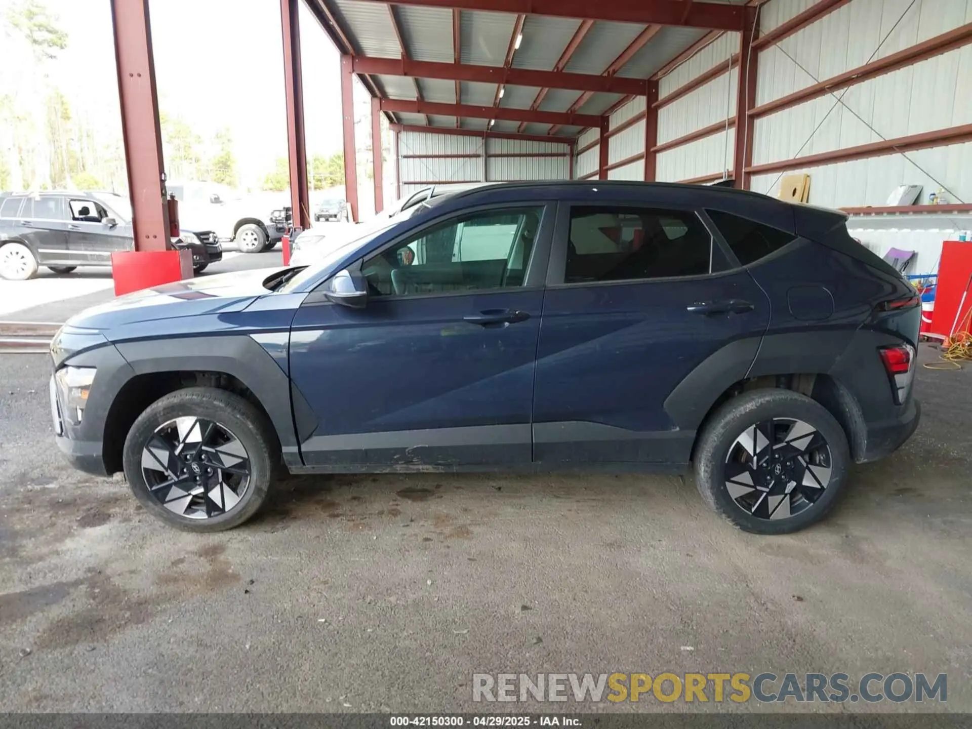 14 fotografías del automóvil dañado KM8HBCABXRU104933 HYUNDAI KONA 2024