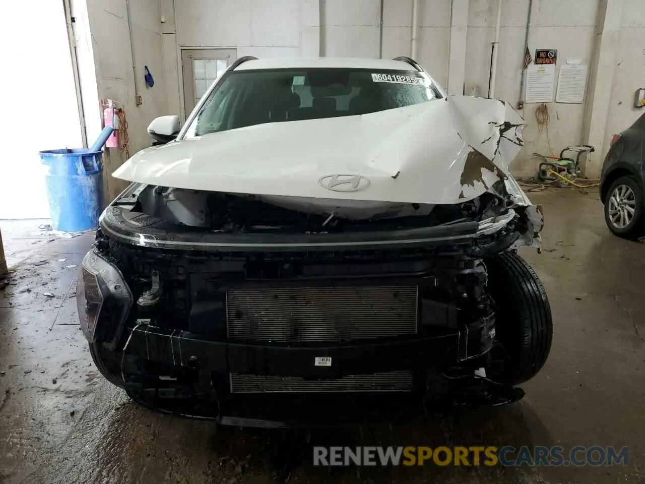 5 fotografías del automóvil dañado KM8HBCABXRU174898 HYUNDAI KONA 2024