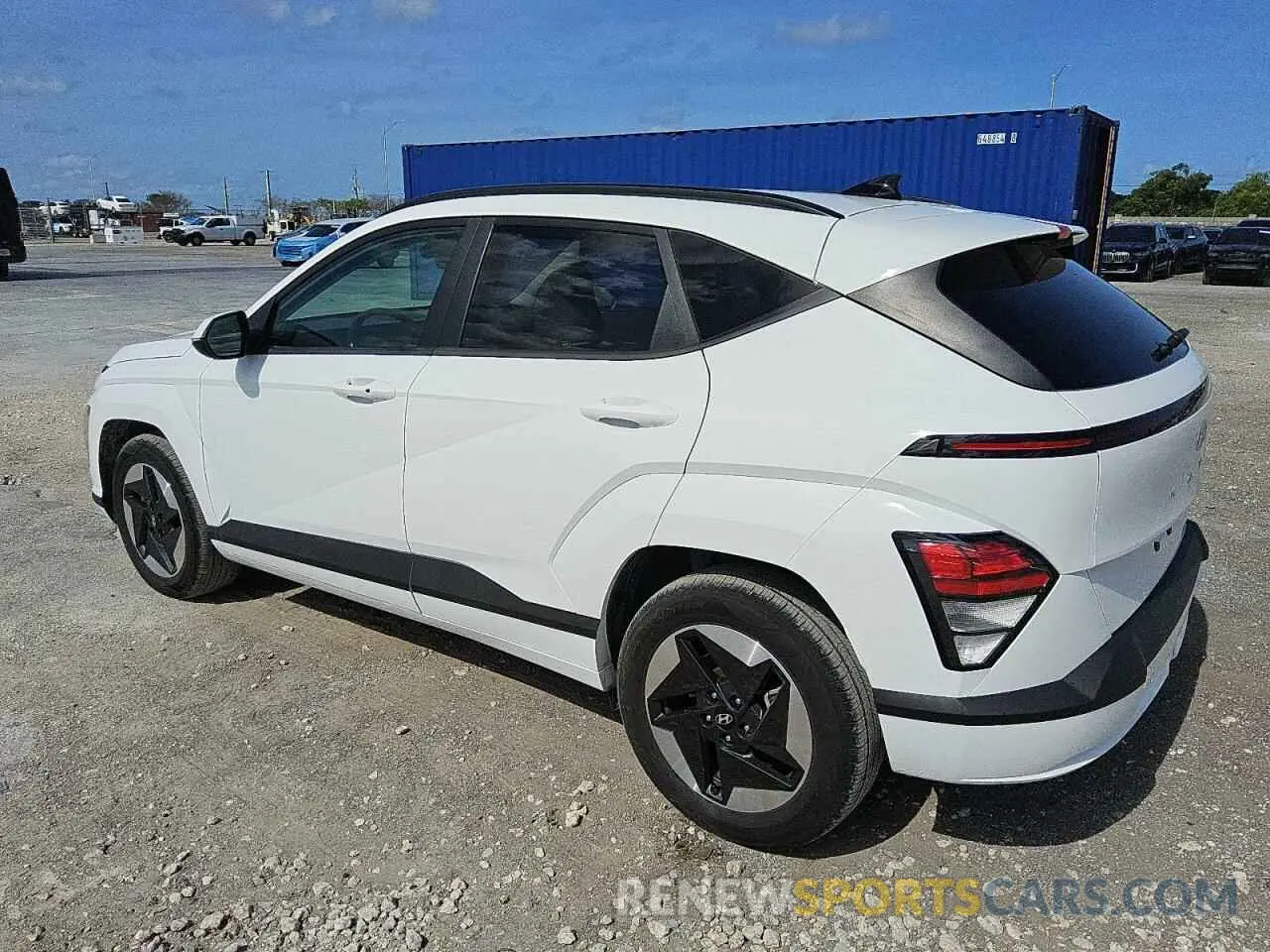 2 fotografías del automóvil dañado KM8HC3A63RU008108 HYUNDAI KONA 2024
