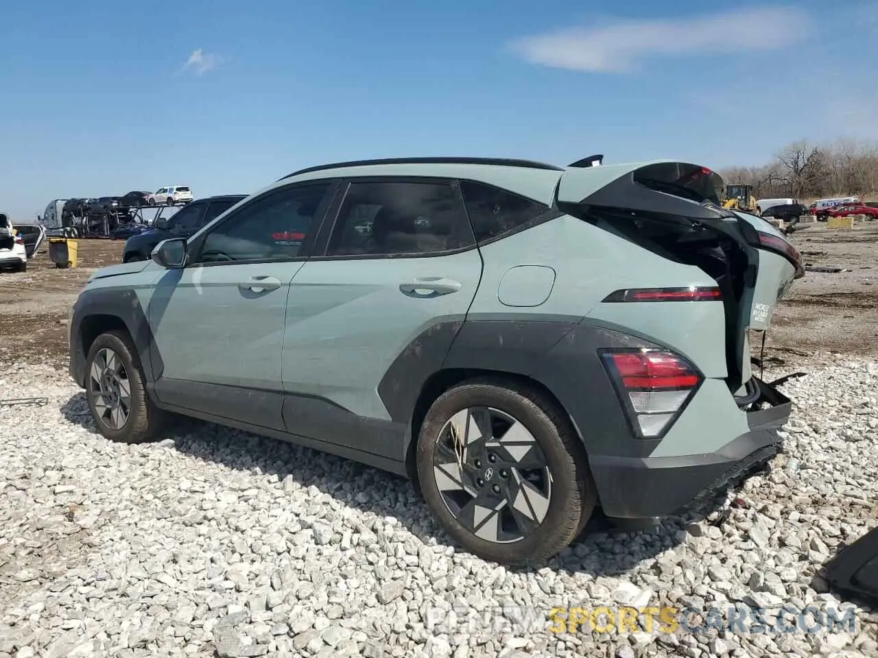 2 fotografías del automóvil dañado KM8HC3AB1RU102114 HYUNDAI KONA 2024