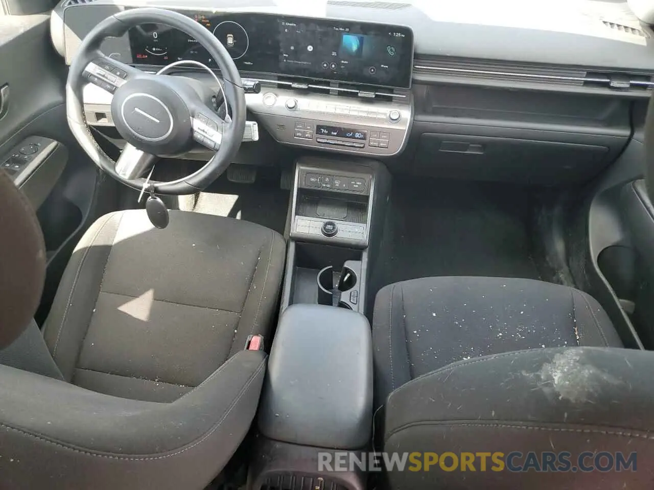 8 fotografías del automóvil dañado KM8HC3AB1RU102114 HYUNDAI KONA 2024