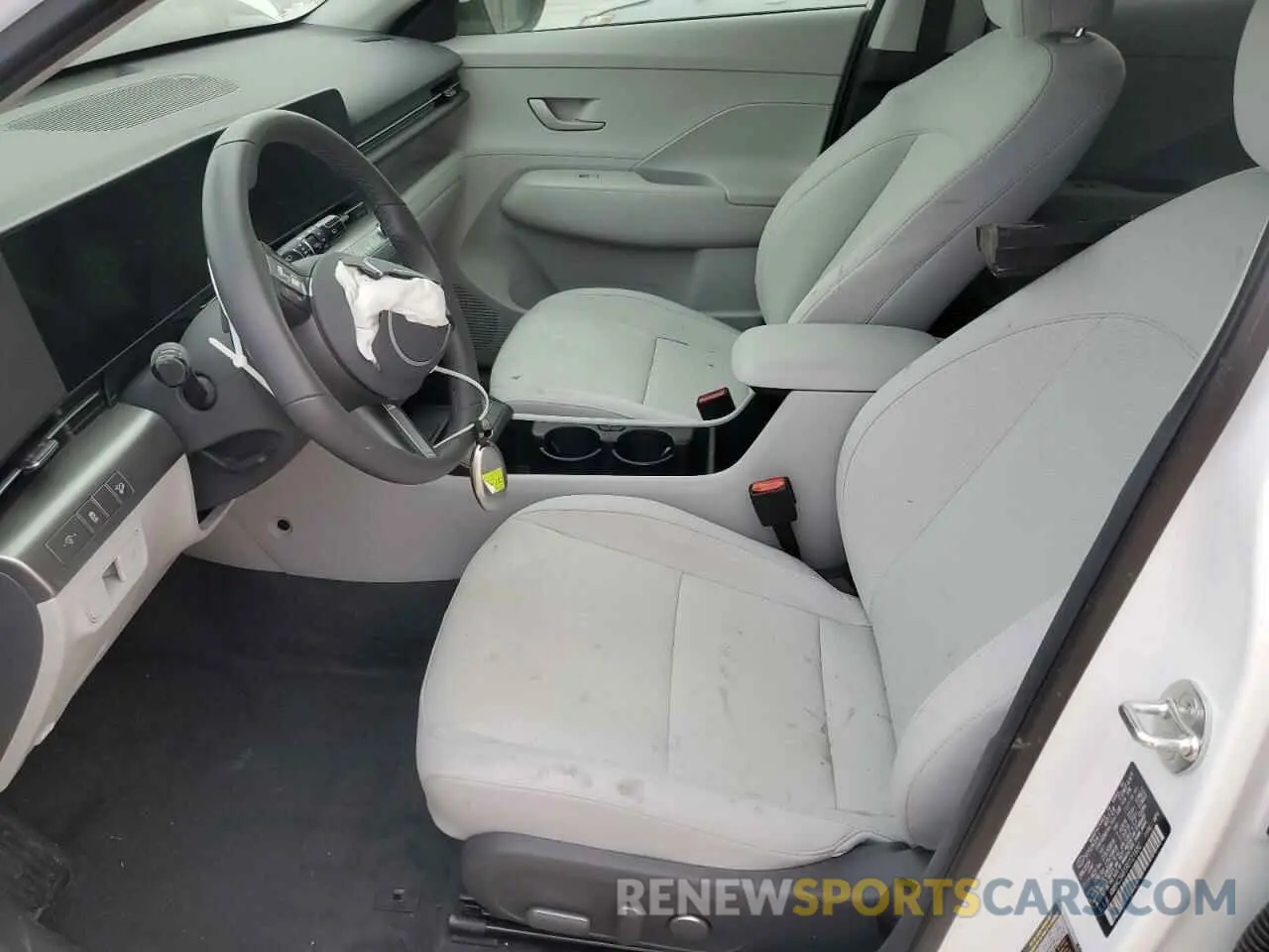 7 fotografías del automóvil dañado KM8HC3AB1RU121682 HYUNDAI KONA 2024