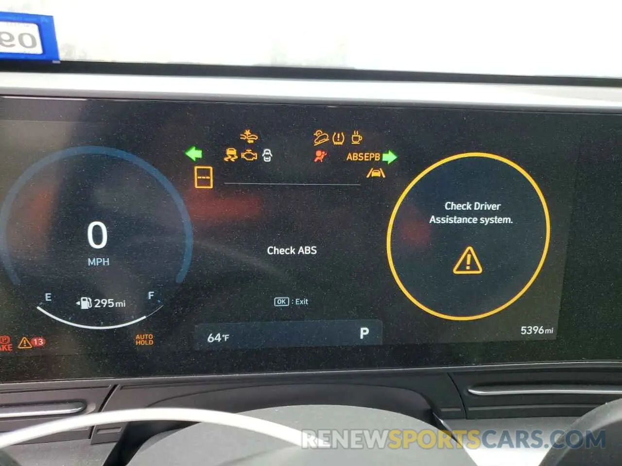 9 fotografías del automóvil dañado KM8HC3AB1RU121682 HYUNDAI KONA 2024