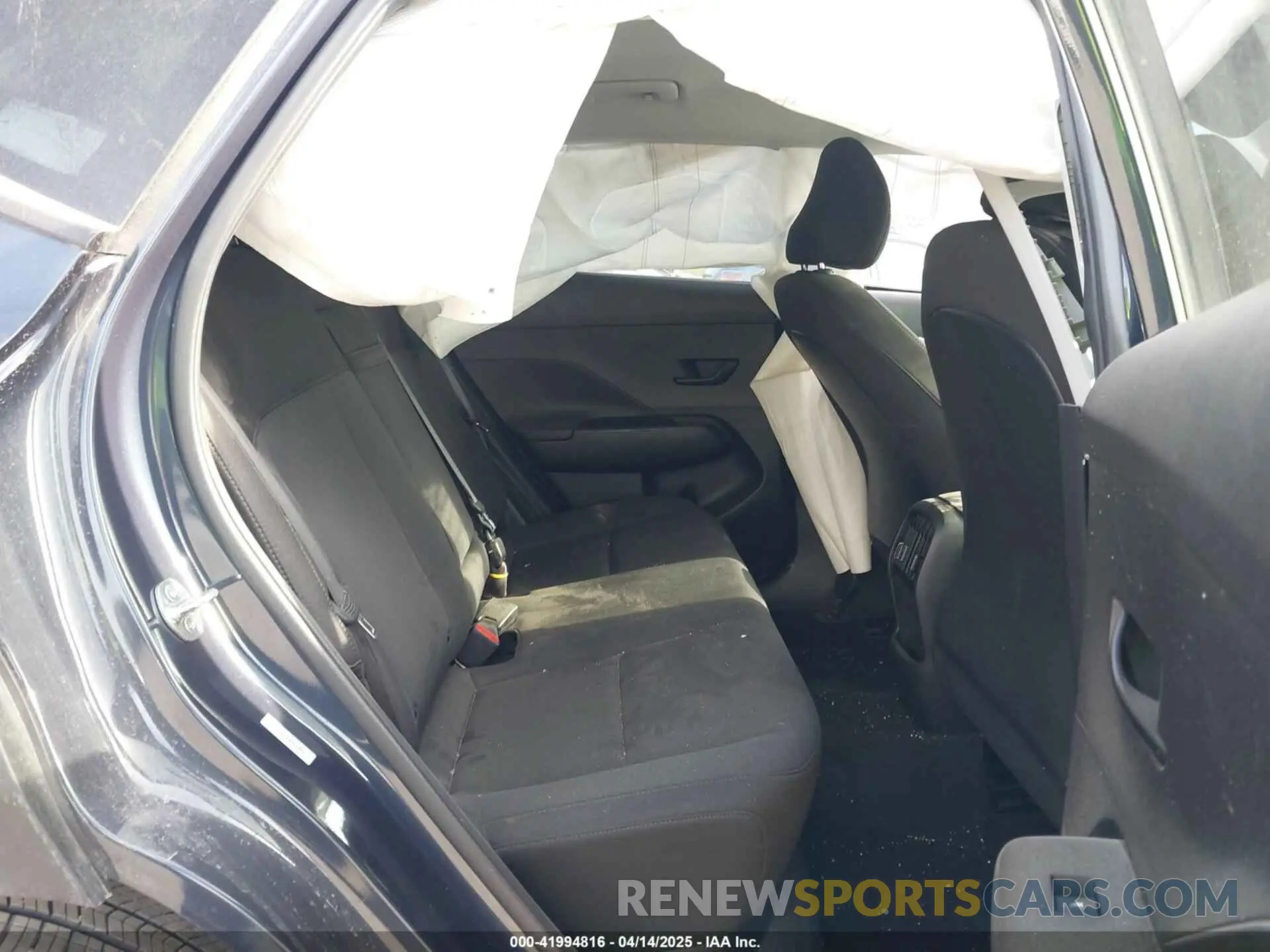 8 fotografías del automóvil dañado KM8HC3AB2RU074615 HYUNDAI KONA 2024