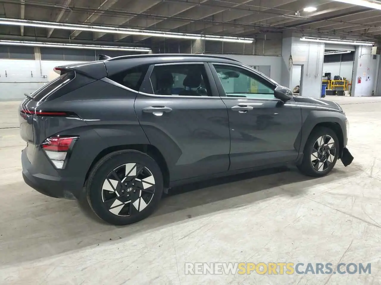 3 fotografías del automóvil dañado KM8HC3AB3RU138337 HYUNDAI KONA 2024