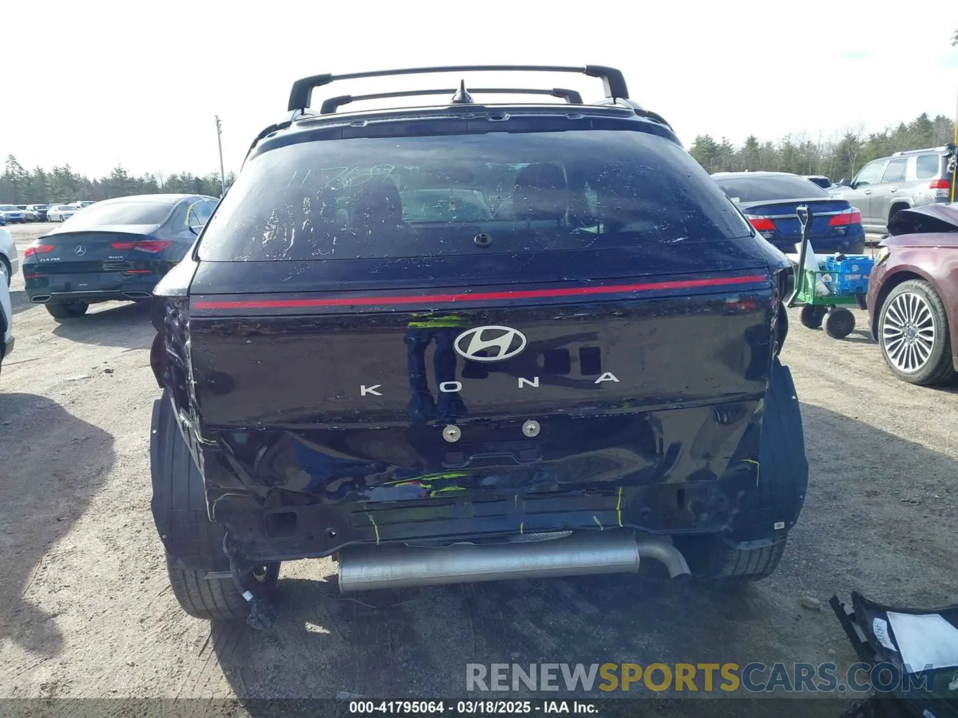 17 fotografías del automóvil dañado KM8HC3AB7RU100514 HYUNDAI KONA 2024