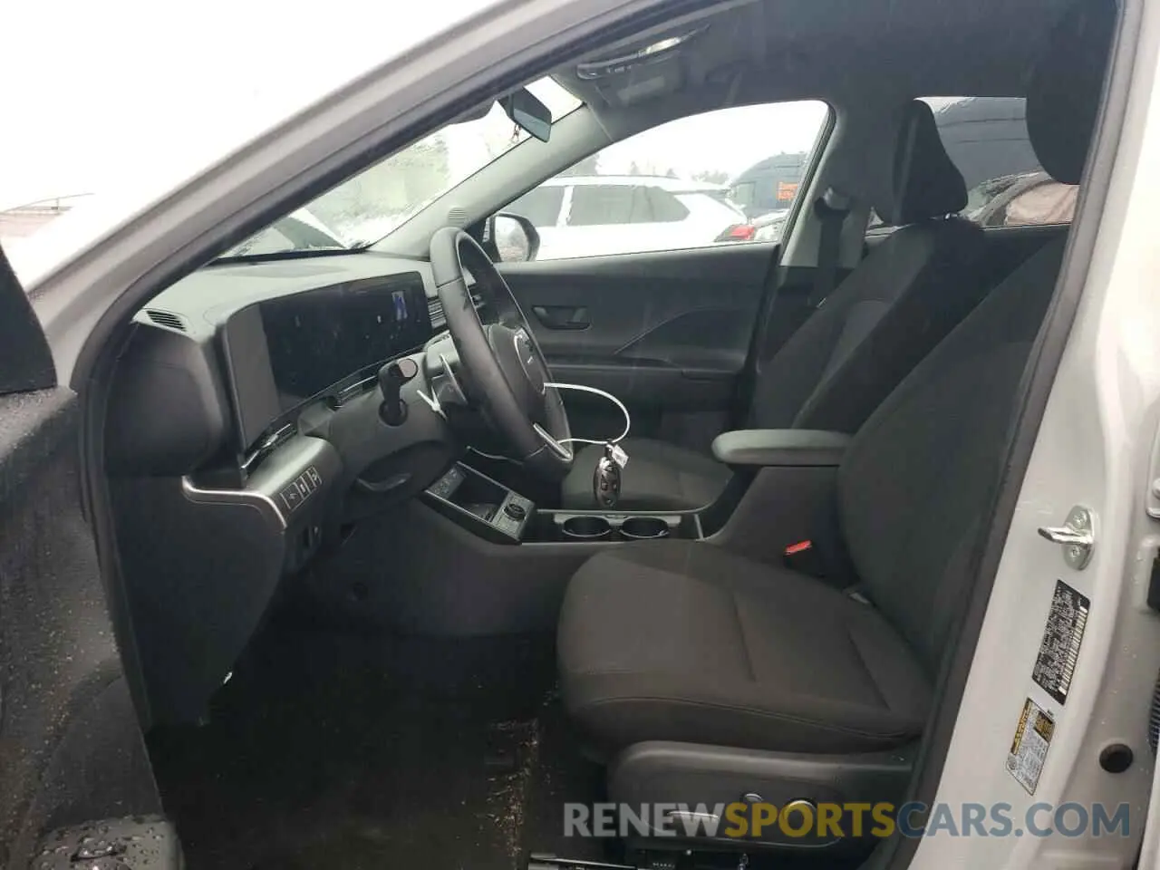 7 fotografías del automóvil dañado KM8HCCAB1RU044540 HYUNDAI KONA 2024