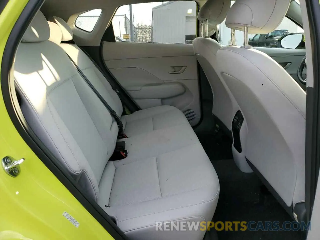 11 fotografías del automóvil dañado KM8HCCAB5RU105470 HYUNDAI KONA 2024