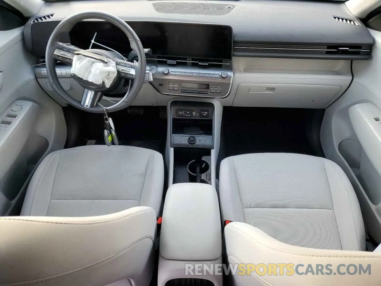8 fotografías del automóvil dañado KM8HCCAB5RU105470 HYUNDAI KONA 2024