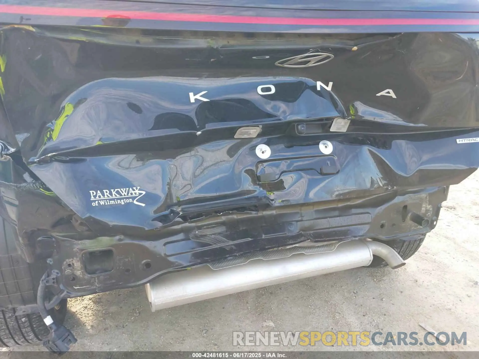 18 fotografías del automóvil dañado KM8HCCAB6RU081180 HYUNDAI KONA 2024