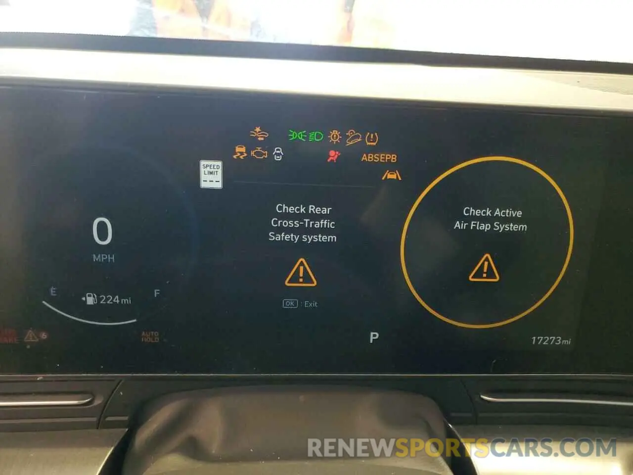 9 fotografías del automóvil dañado KM8HCCAB9RU072568 HYUNDAI KONA 2024