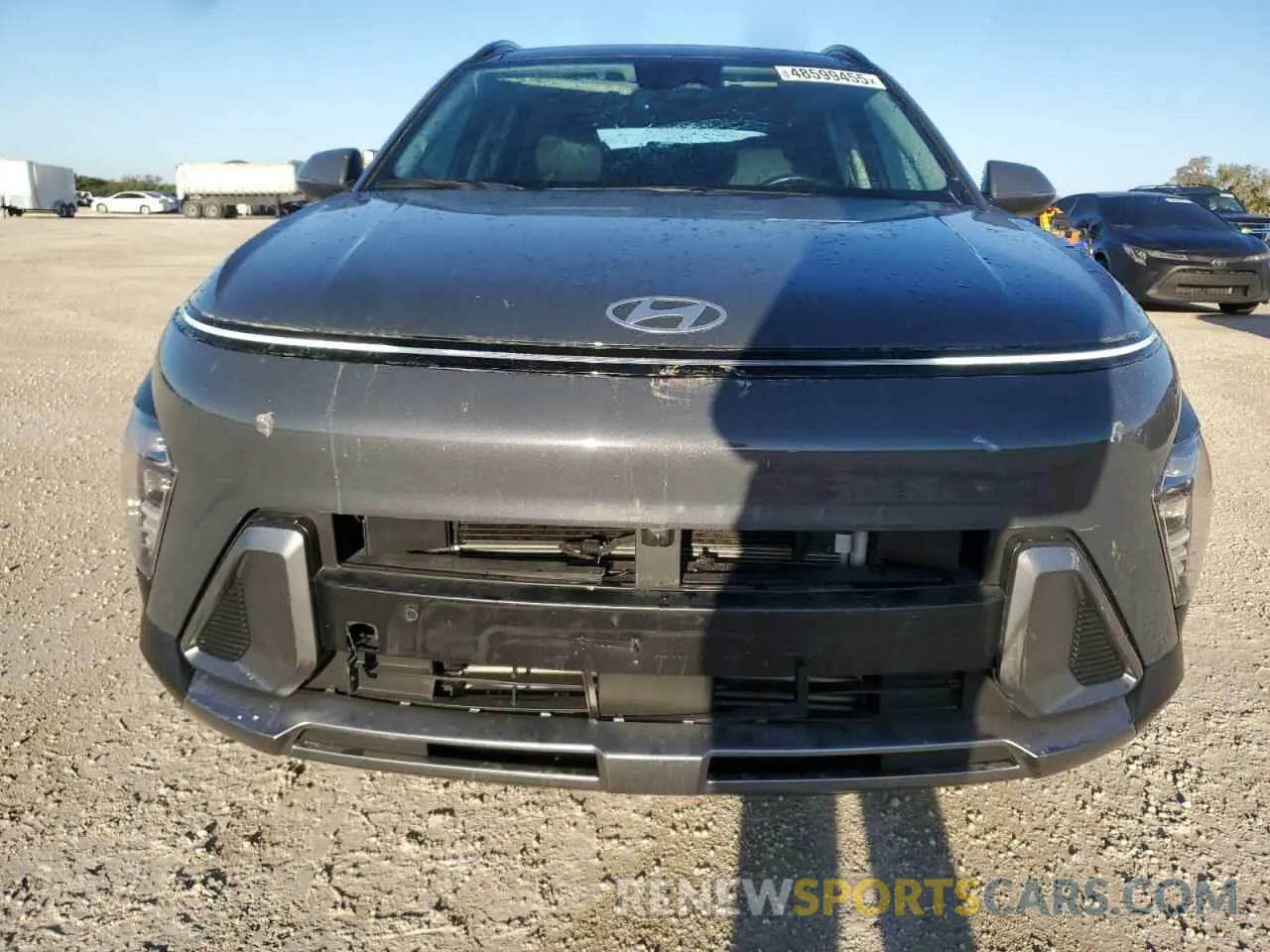 5 fotografías del automóvil dañado KM8HE3A30RU085373 HYUNDAI KONA 2024