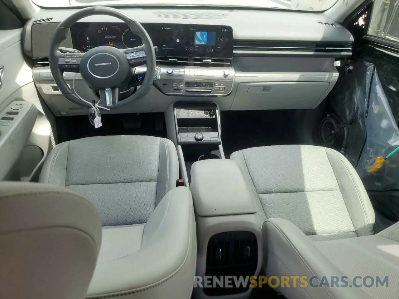 8 fotografías del automóvil dañado KM8HE3A35RU039103 HYUNDAI KONA 2024