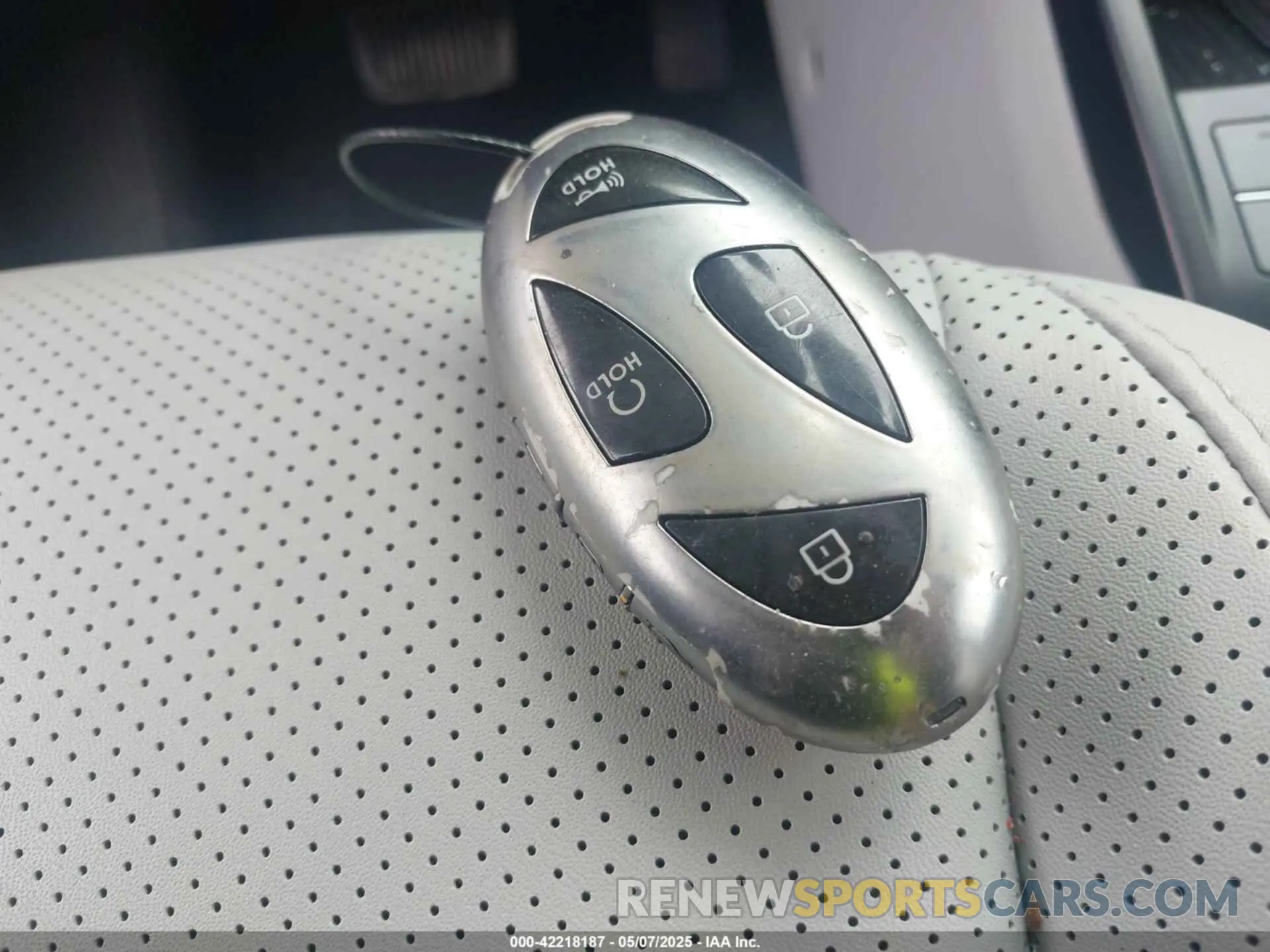 11 fotografías del automóvil dañado KM8HE3A35RU166224 HYUNDAI KONA 2024