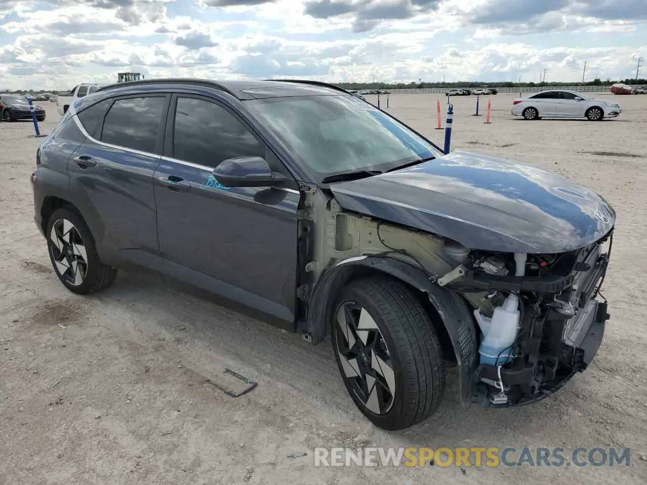 4 fotografías del automóvil dañado KM8HE3A38RU122198 HYUNDAI KONA 2024
