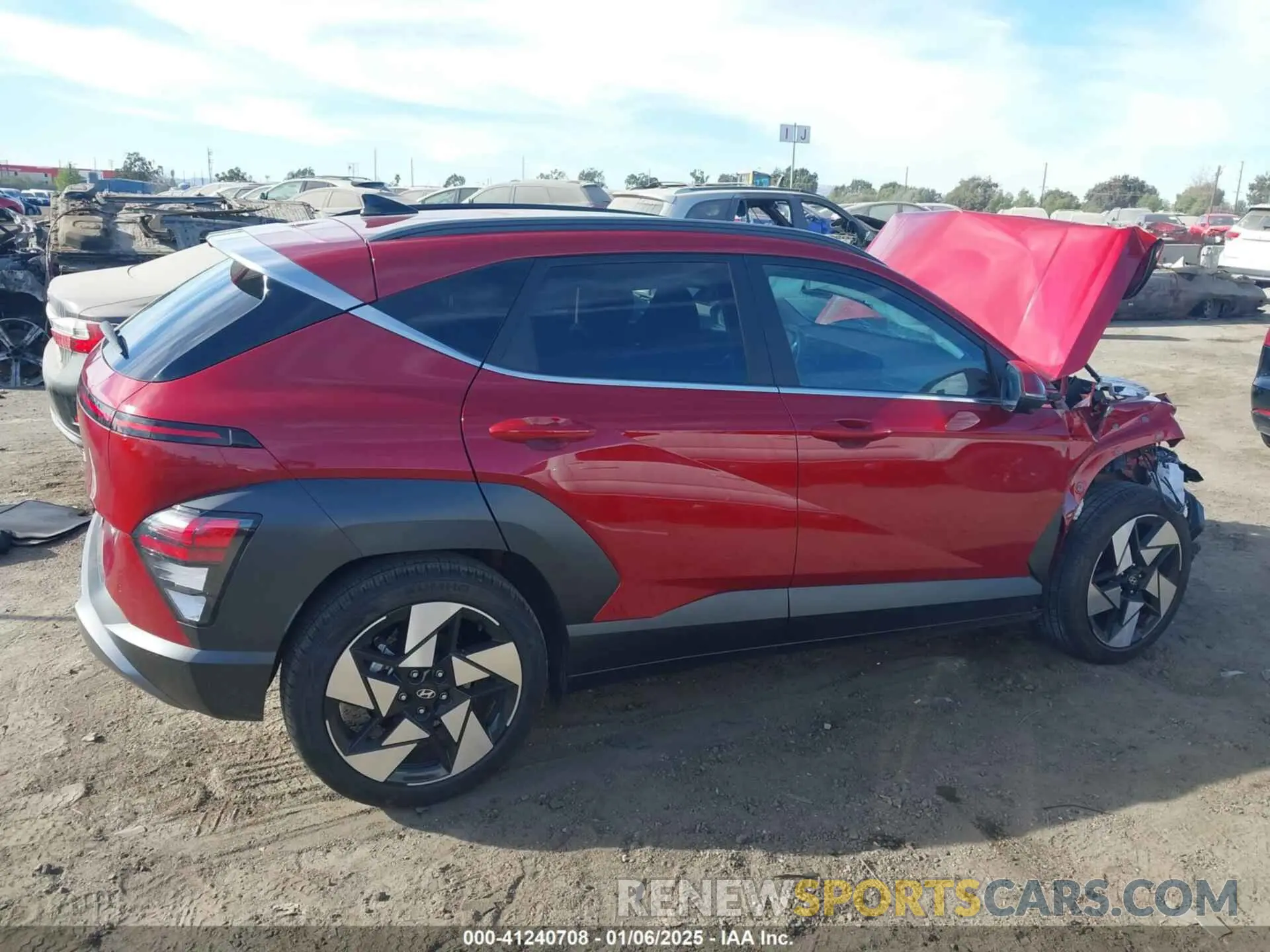 13 fotografías del automóvil dañado KM8HE3A39RU118399 HYUNDAI KONA 2024