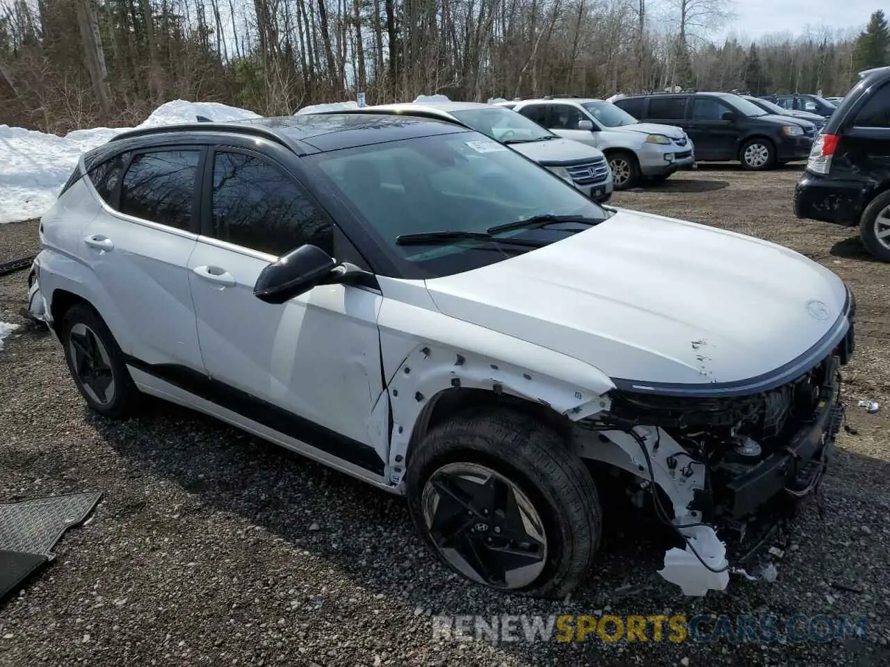 4 fotografías del automóvil dañado KM8HE3A64RU006765 HYUNDAI KONA 2024