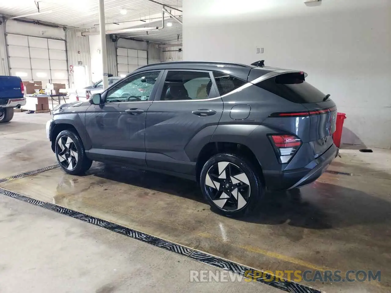 2 fotografías del automóvil dañado KM8HECA34RU079186 HYUNDAI KONA 2024