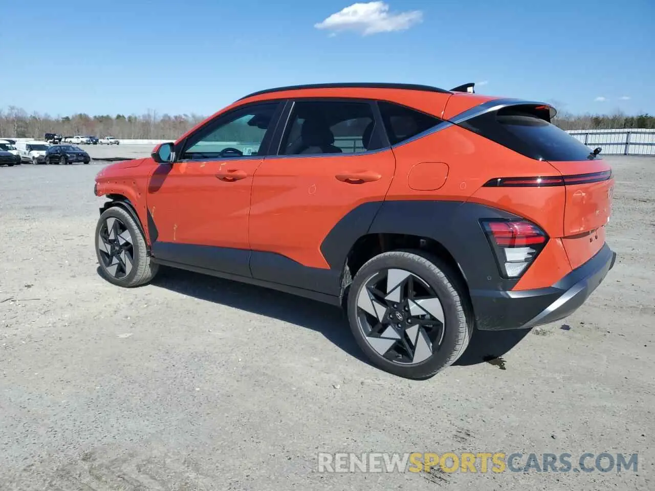 2 fotografías del automóvil dañado KM8HECA36RU082705 HYUNDAI KONA 2024