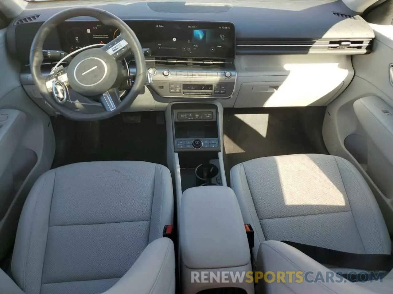 8 fotografías del automóvil dañado KM8HECA37RU069770 HYUNDAI KONA 2024