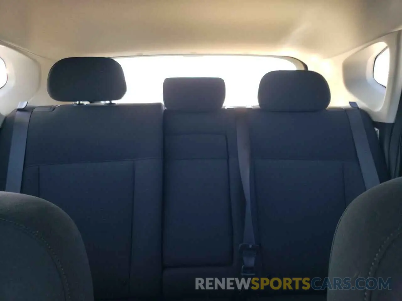 10 fotografías del automóvil dañado KM8HA3AB9SU216583 HYUNDAI KONA 2025