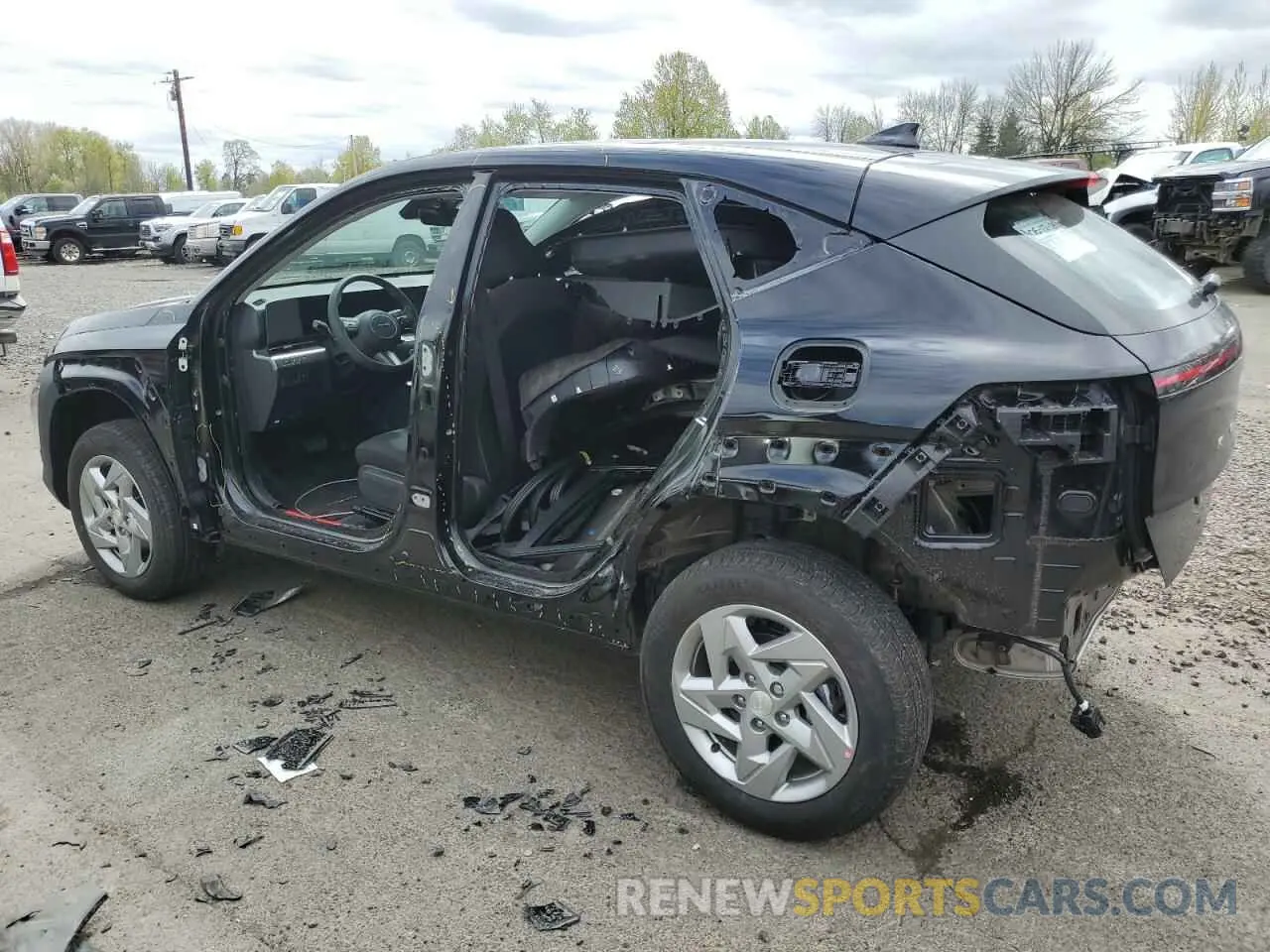 2 fotografías del automóvil dañado KM8HACAB0SU235460 HYUNDAI KONA 2025