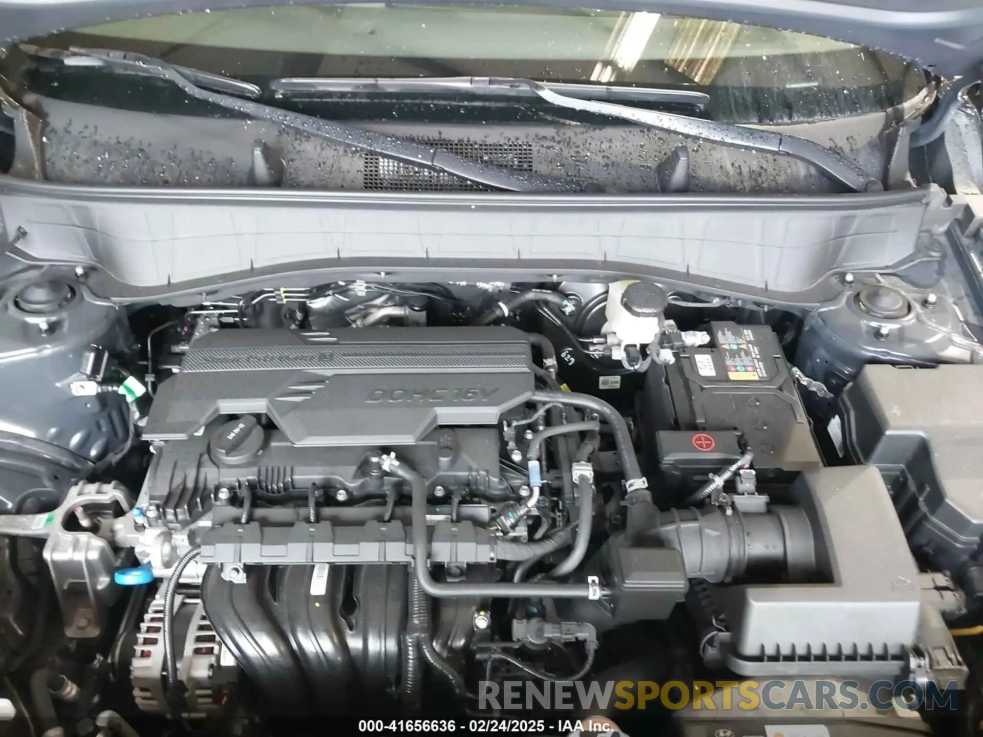 10 fotografías del automóvil dañado KM8HB3AB0SU224360 HYUNDAI KONA 2025