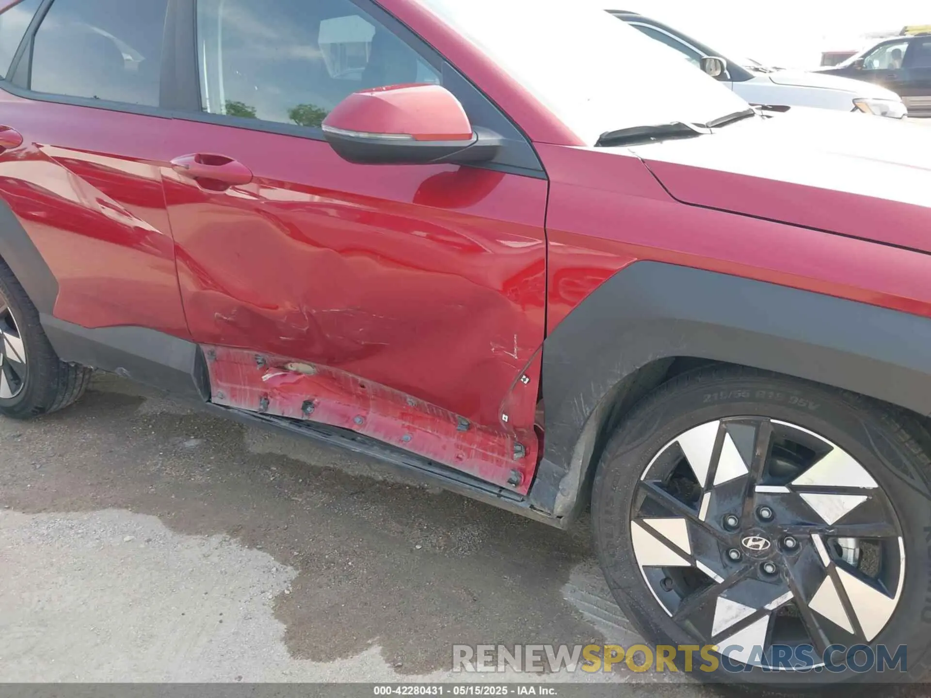 6 fotografías del automóvil dañado KM8HB3AB2SU206720 HYUNDAI KONA 2025