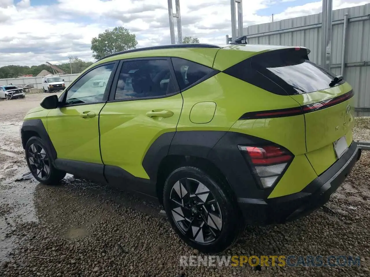 2 fotografías del automóvil dañado KM8HB3AB2SU237613 HYUNDAI KONA 2025