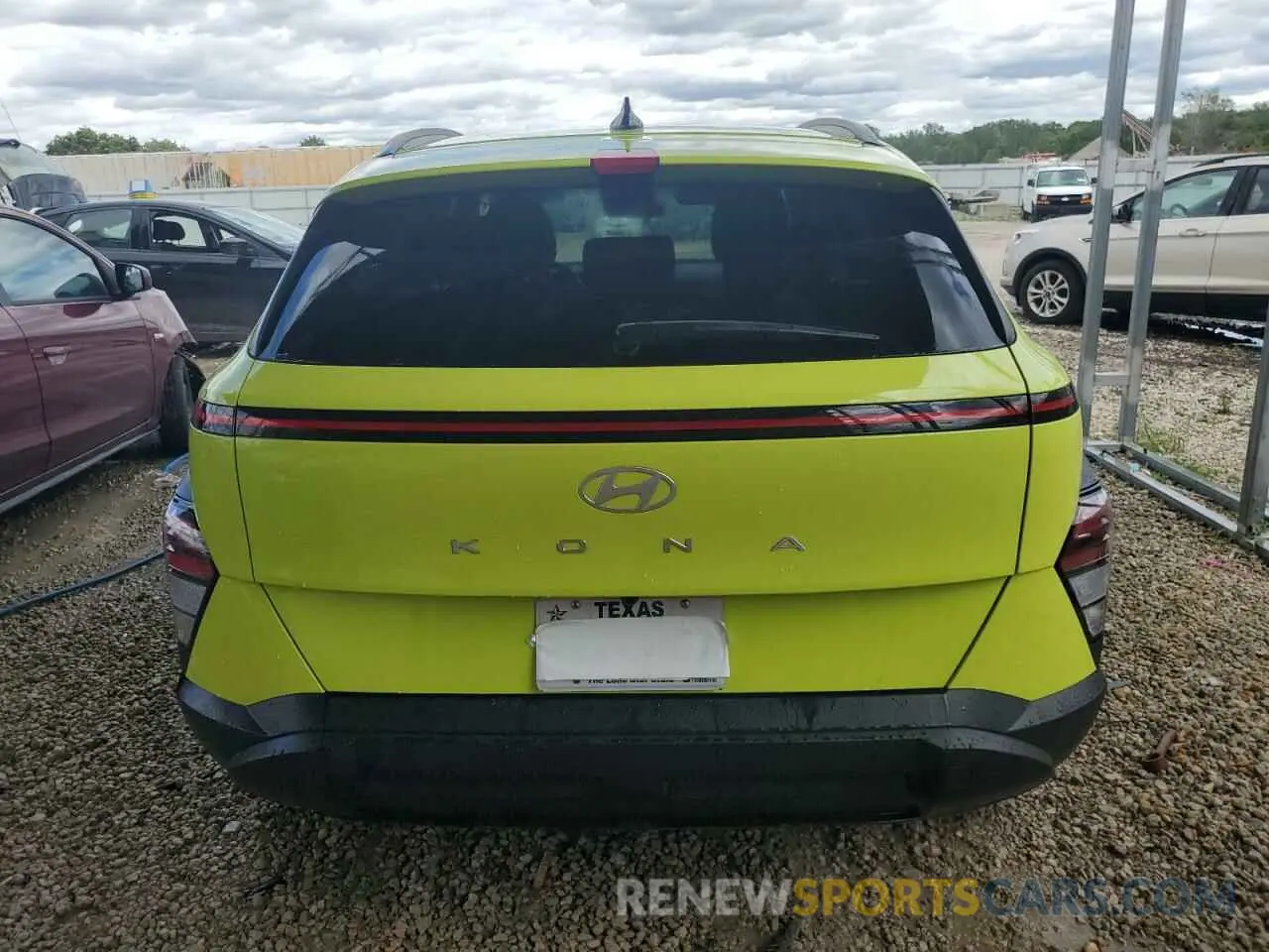 6 fotografías del automóvil dañado KM8HB3AB2SU237613 HYUNDAI KONA 2025
