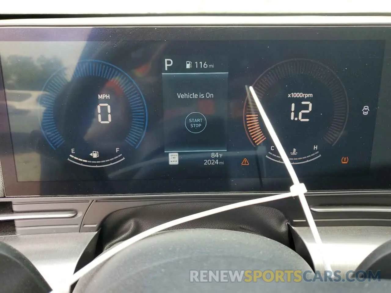 9 fotografías del automóvil dañado KM8HB3AB2SU270966 HYUNDAI KONA 2025