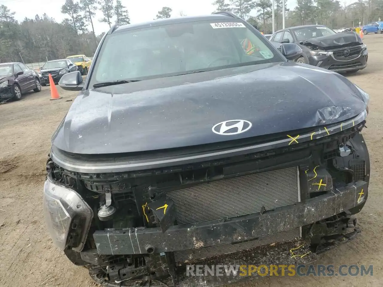 5 fotografías del automóvil dañado KM8HB3AB6SU214254 HYUNDAI KONA 2025