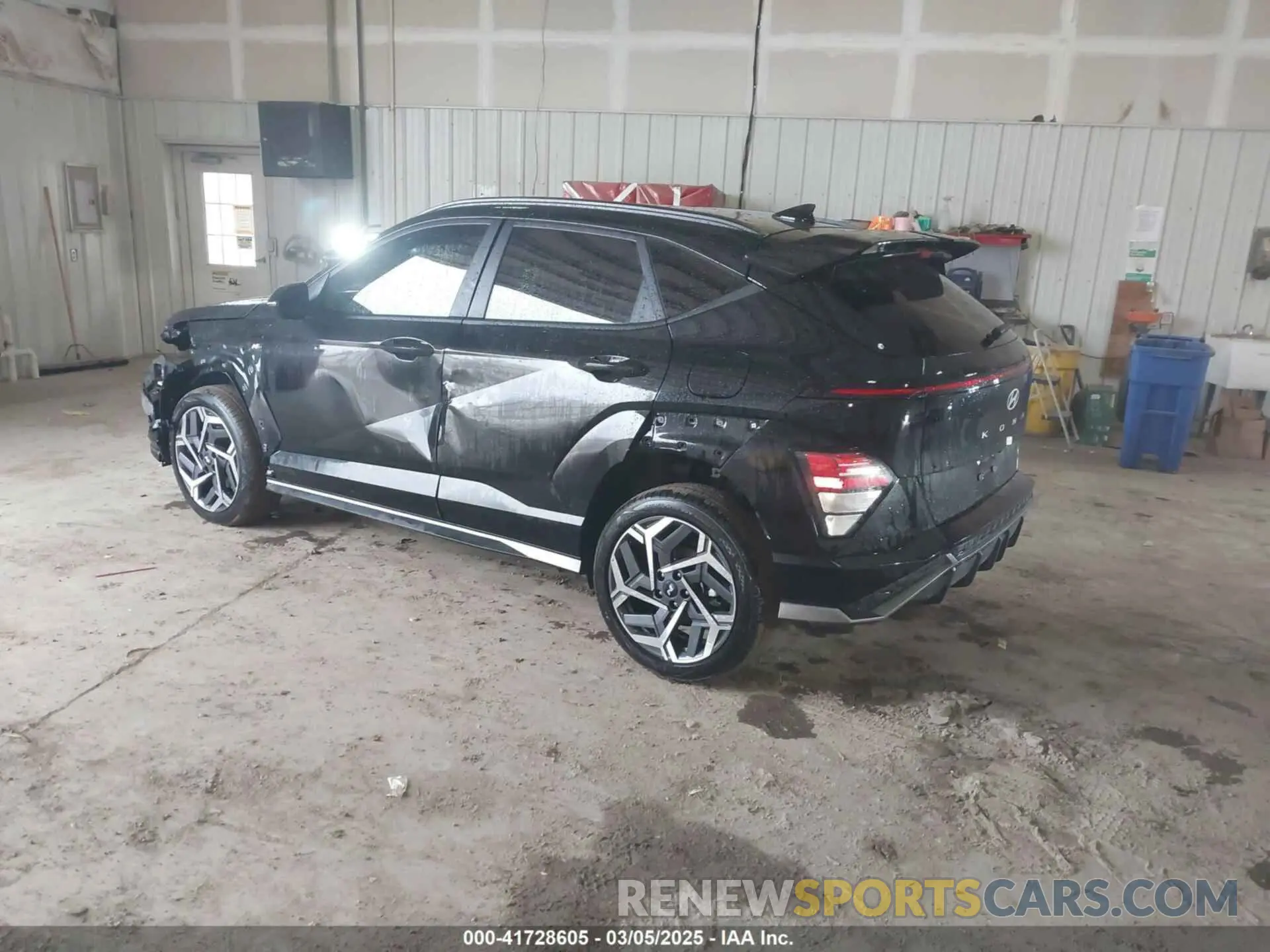 3 fotografías del automóvil dañado KM8HBCA3XSU223158 HYUNDAI KONA 2025