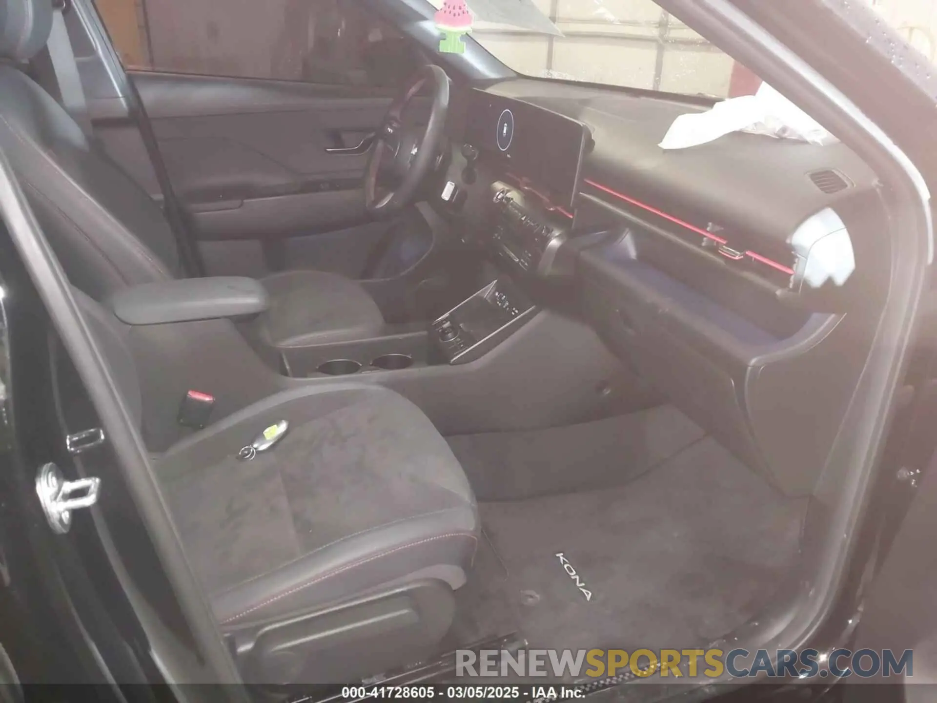 5 fotografías del automóvil dañado KM8HBCA3XSU223158 HYUNDAI KONA 2025