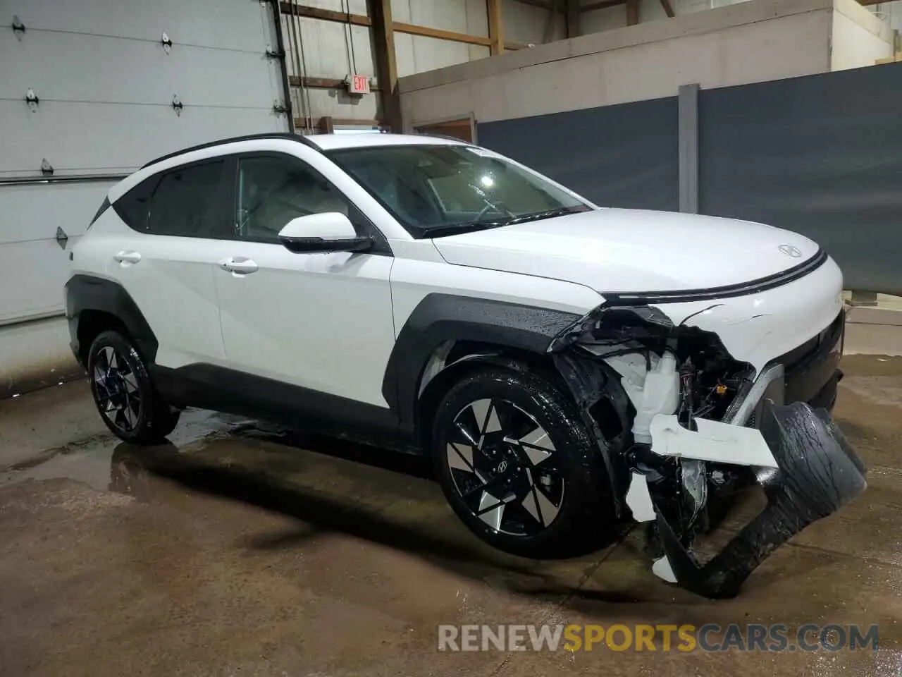 4 fotografías del automóvil dañado KM8HBCAB1SU201198 HYUNDAI KONA 2025
