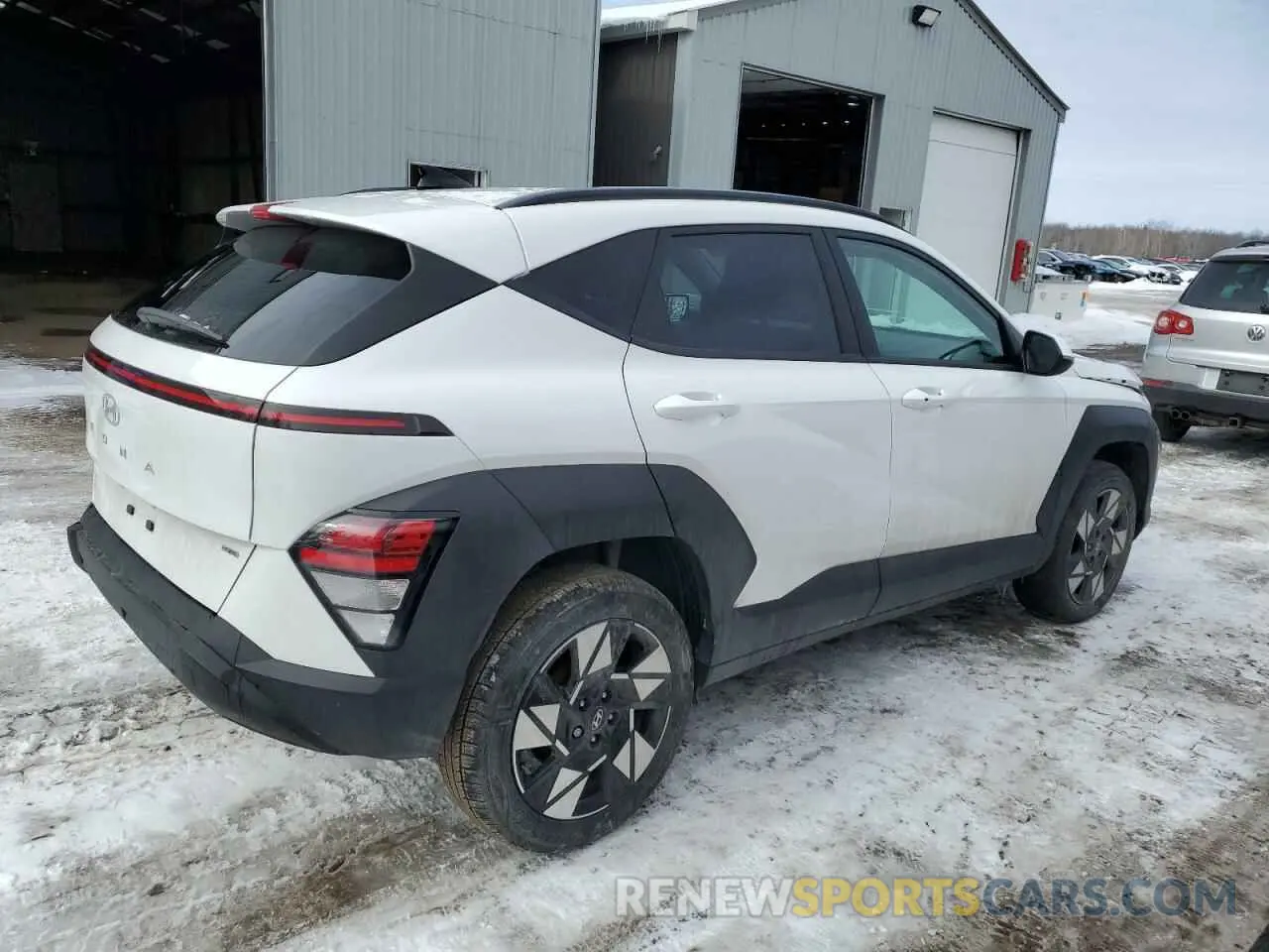 3 fotografías del automóvil dañado KM8HBCAB2SU188574 HYUNDAI KONA 2025