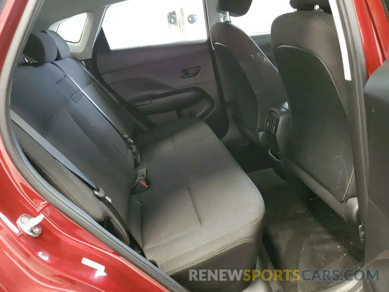 11 fotografías del automóvil dañado KM8HBCAB3SU233439 HYUNDAI KONA 2025