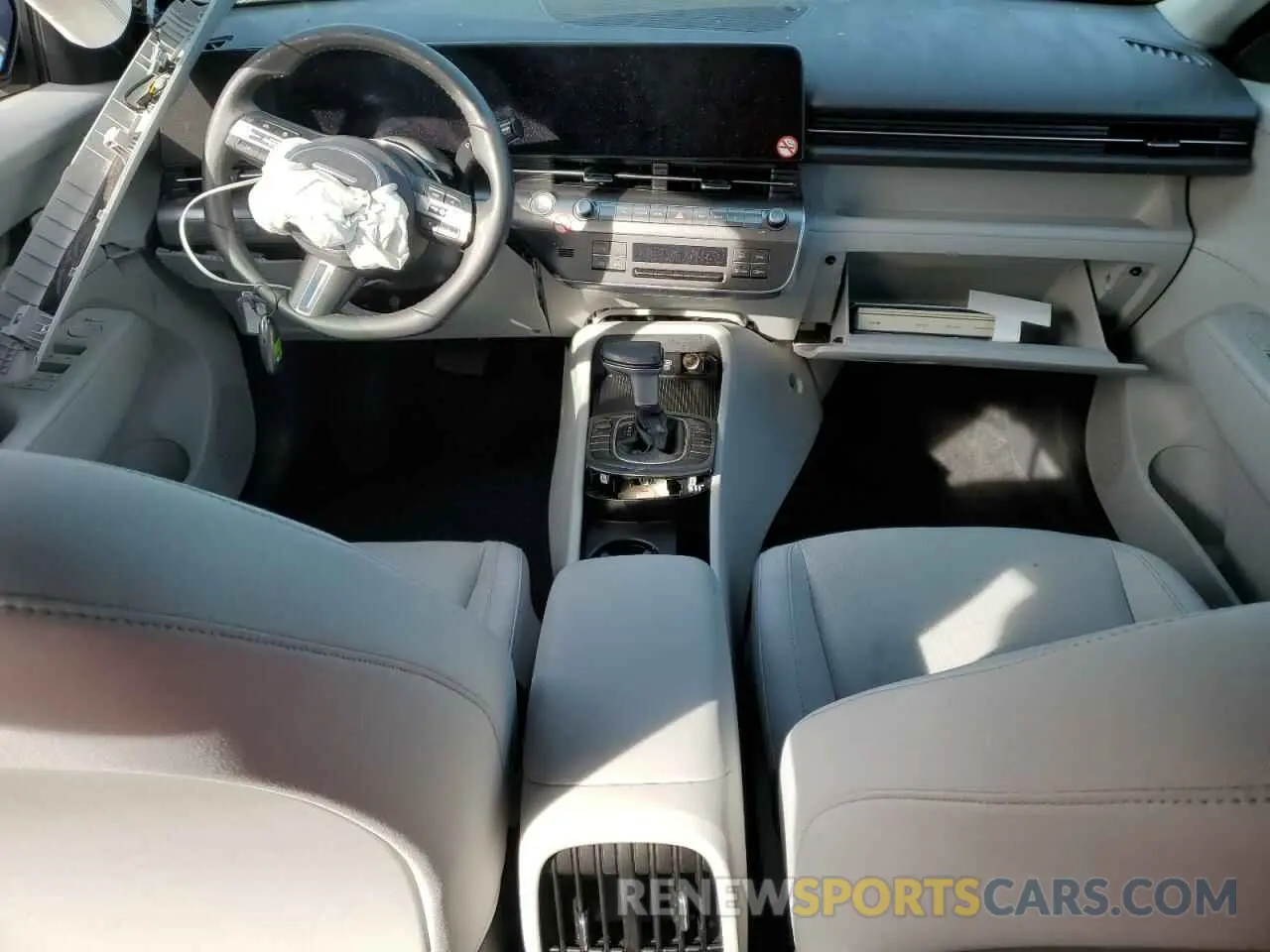 8 fotografías del automóvil dañado KM8HBCAB5SU202192 HYUNDAI KONA 2025