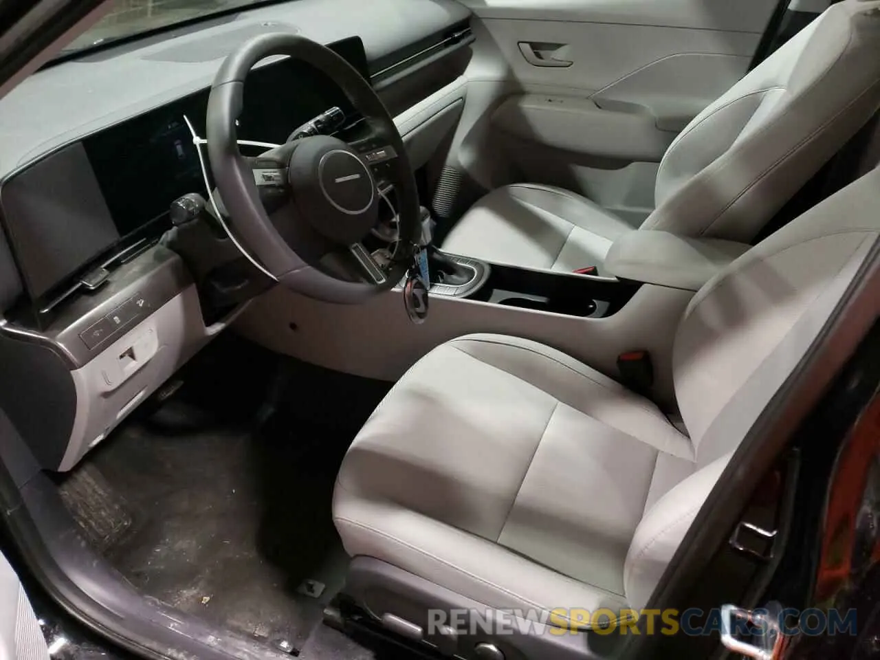 7 fotografías del automóvil dañado KM8HBCAB7SU276357 HYUNDAI KONA 2025
