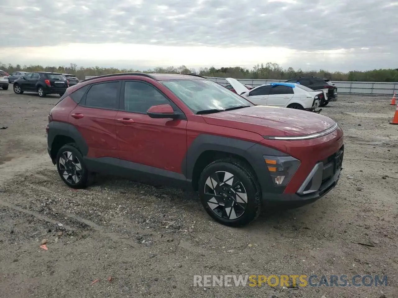 4 fotografías del automóvil dañado KM8HBCAB9SU286100 HYUNDAI KONA 2025