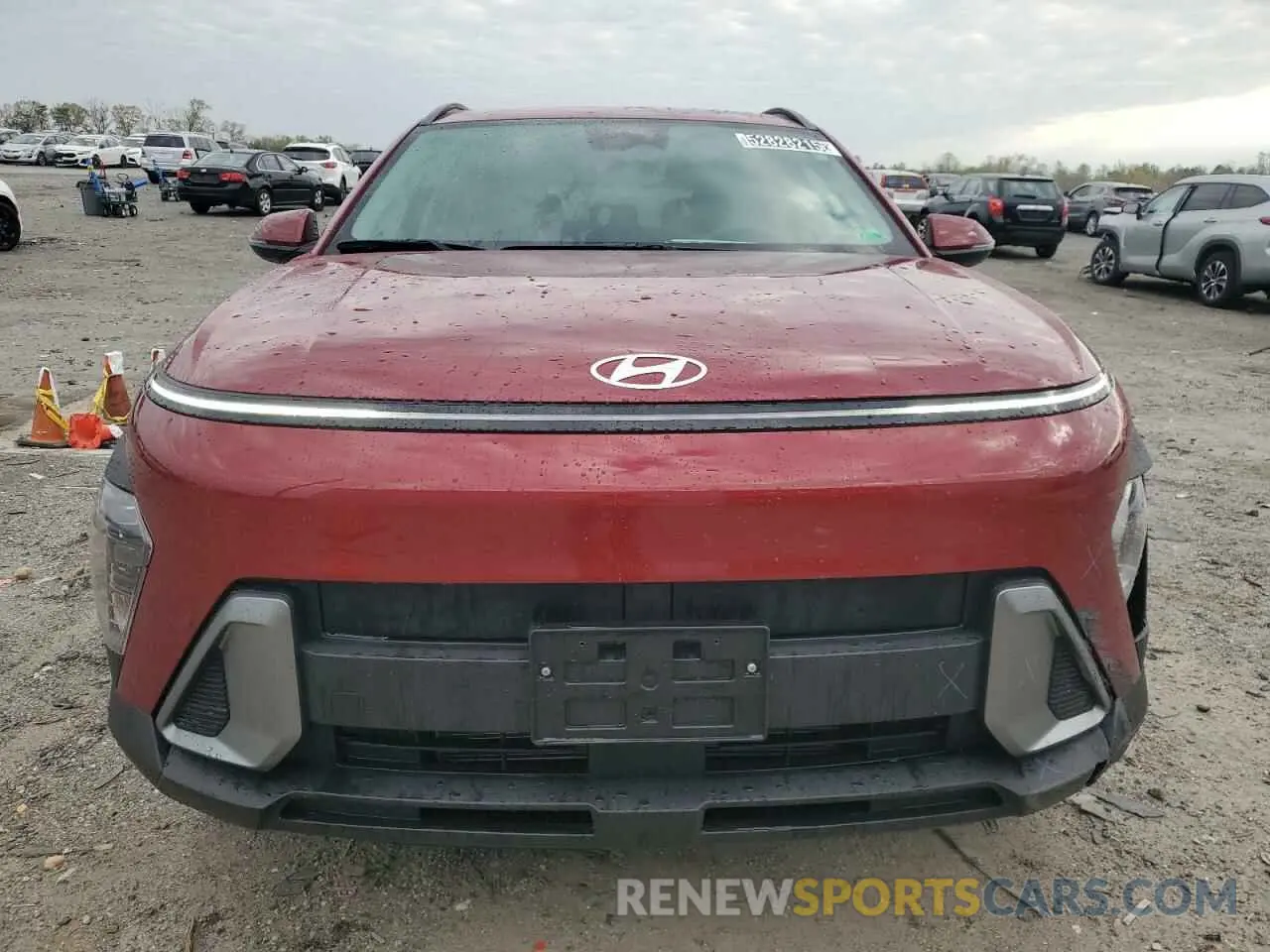 5 fotografías del automóvil dañado KM8HBCAB9SU286100 HYUNDAI KONA 2025